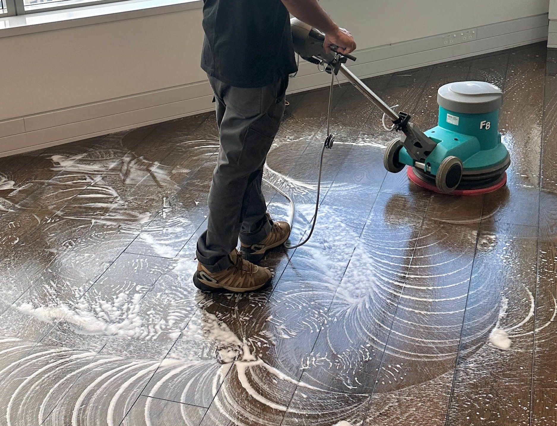 Expert Floor Strip & Polish
